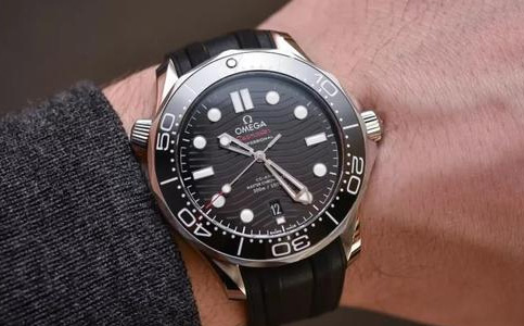 歐米茄手表保養(yǎng)的價(jià)格