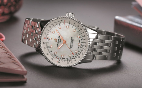 上海百年靈表蒙多少錢