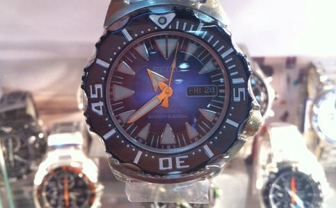 精工手表進(jìn)水不走怎么辦