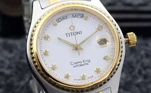 梅花手表換個玻璃要多少錢（導致梅花手表進水居然是這個原因）