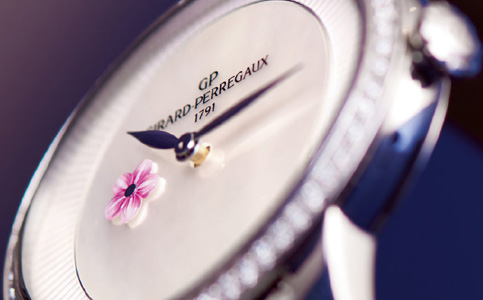 芝柏手表玻璃劃痕修復(芝柏手表表盤生銹的處理方法和預防措施)