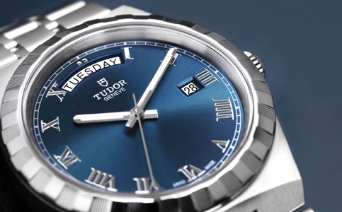 帝舵鄭州服務(wù)中心（帝舵手表進(jìn)灰的原因和解決辦法）