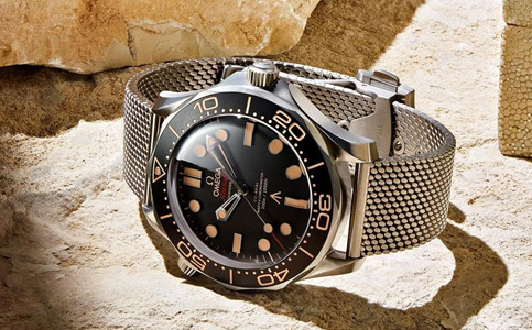 南寧歐米茄維修總部(歐米茄表盤(pán)刻度磨損)