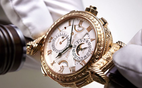 百達(dá)翡麗官網(wǎng)維修電話(百達(dá)翡麗手表表帶太松的問題)